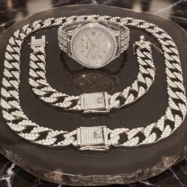 Pack  montre + bracelet+ collier N09