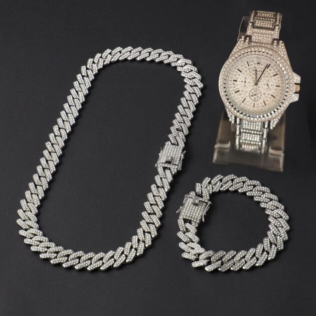 Pack  montre + bracelet+ collier N09