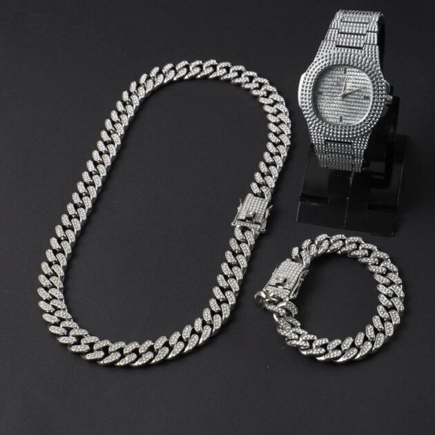 pack m3 montre+bracelet+colier n07